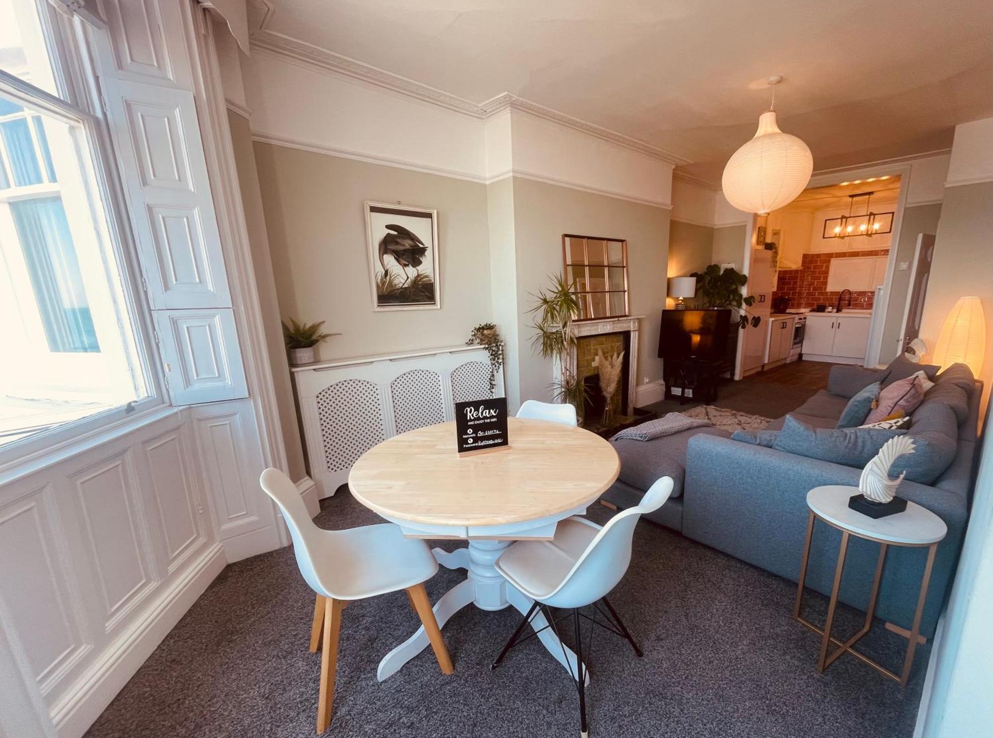 Stunning Seafront Apartment Brighton Екстер'єр фото